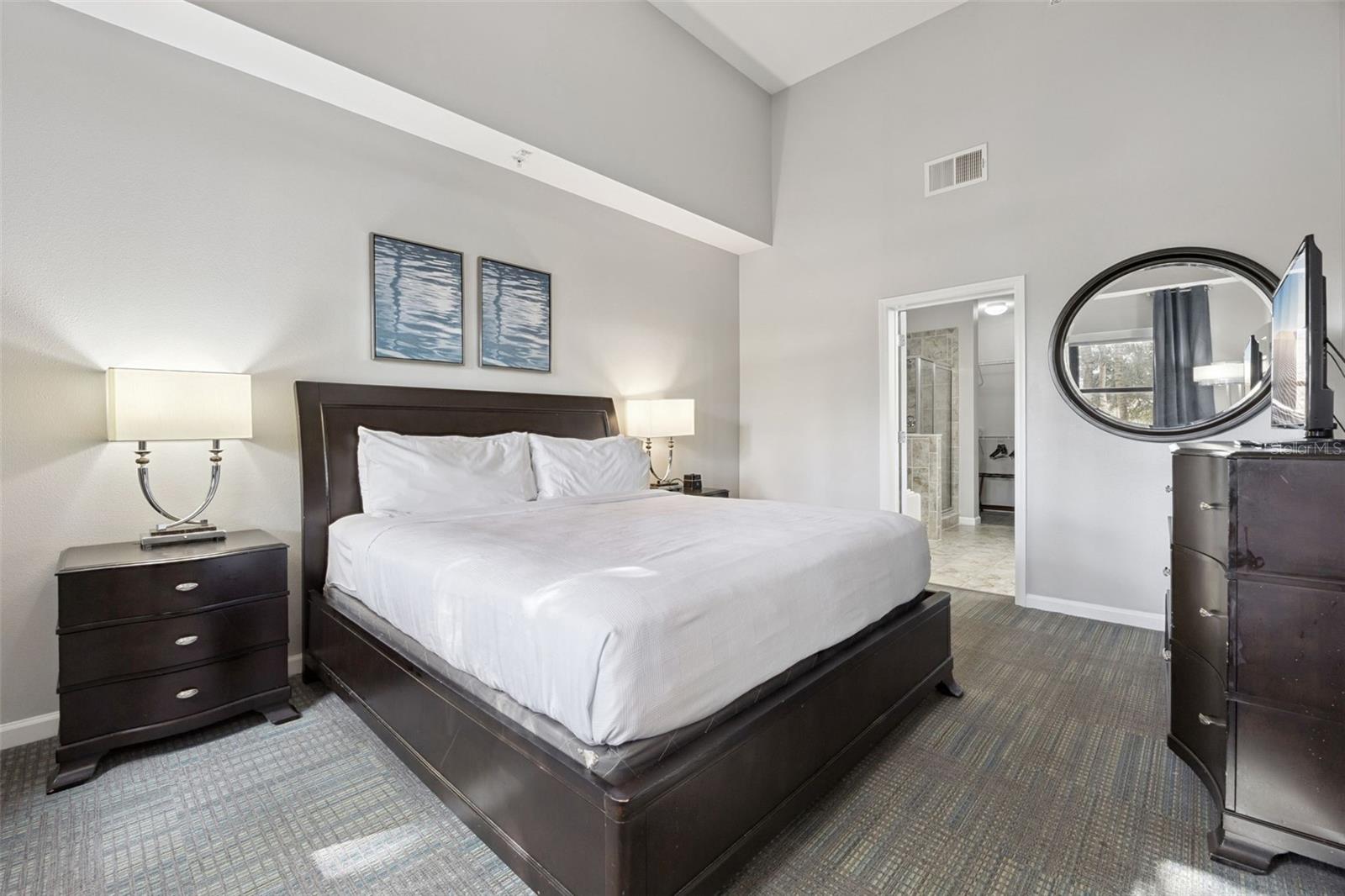 GROVE RESIDENCE & SPA HOTEL CONDO 1 - Residential