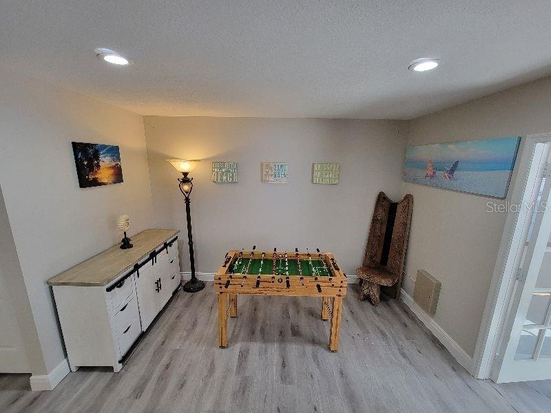 HANAN PARK REV UNIT 01 - Residential Lease