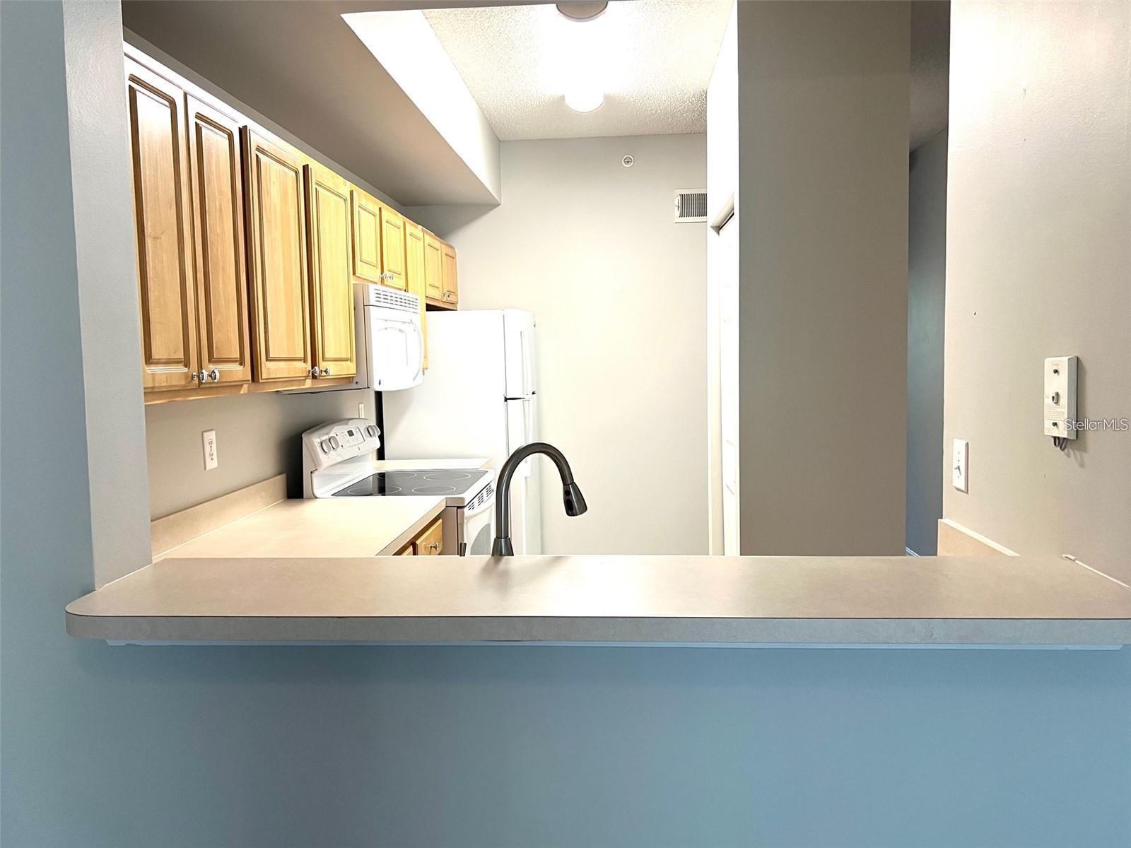 LAS PALMAS OF SARASOTA - Residential Lease