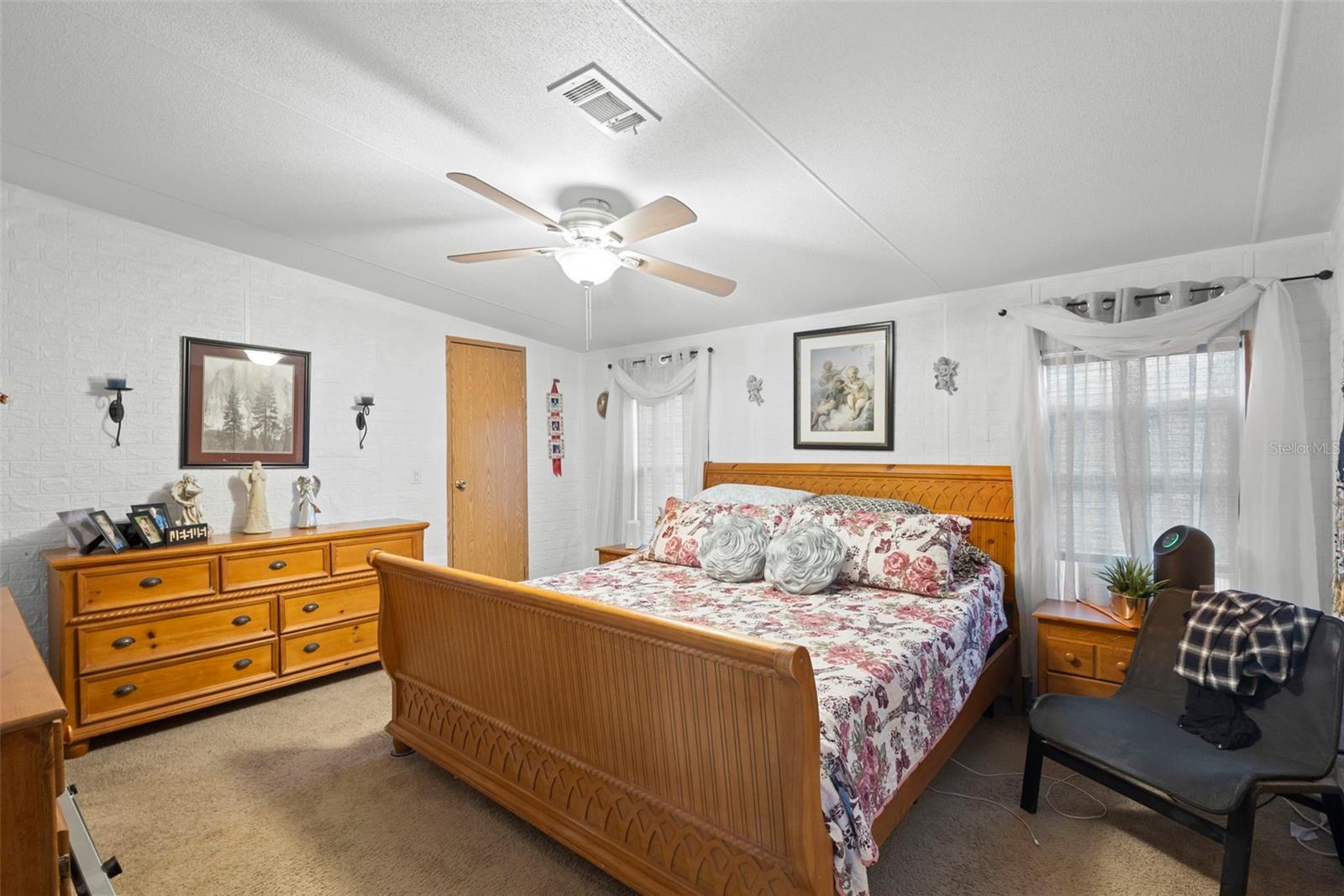 LEISURE WORLD PARK - Residential