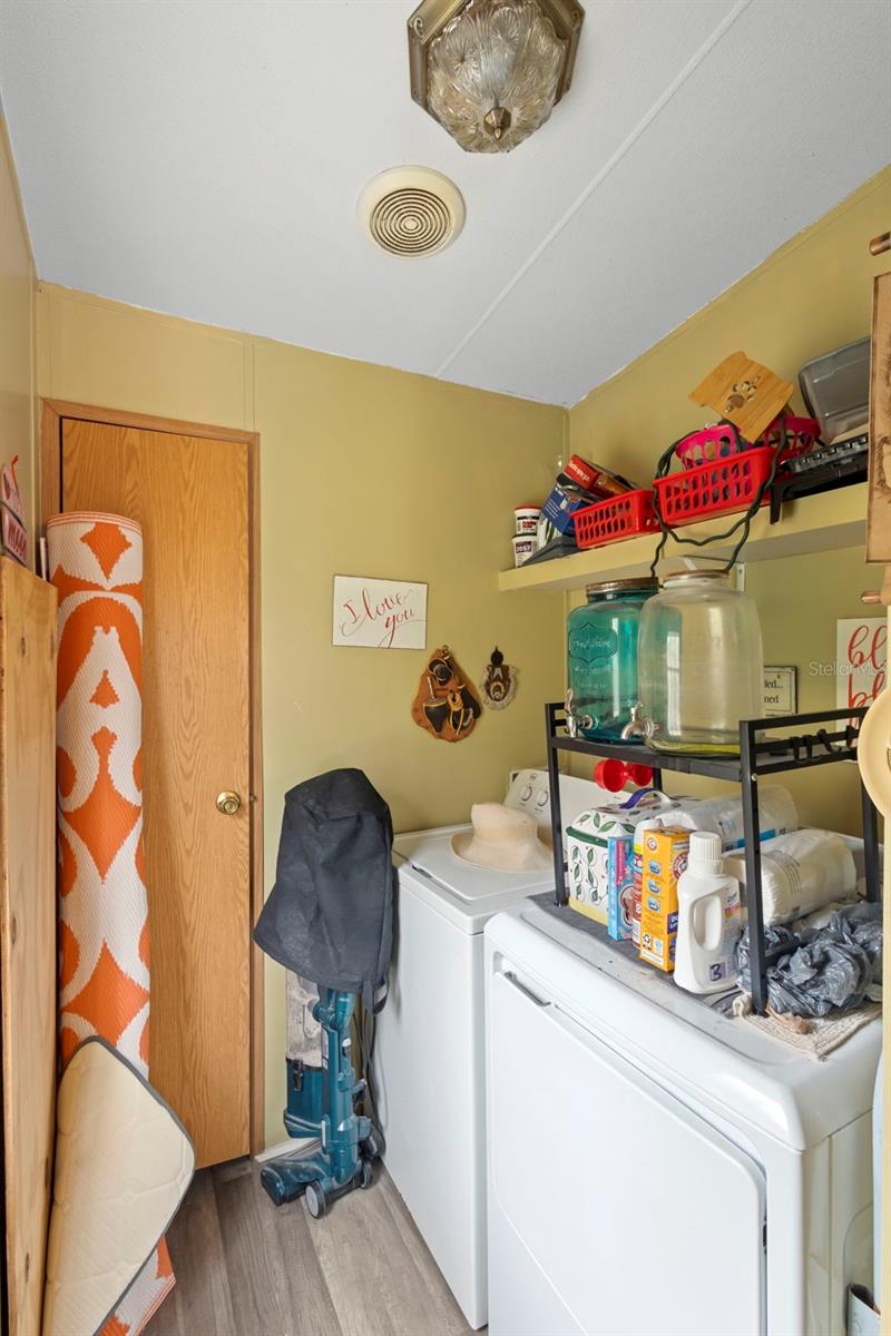 LEISURE WORLD PARK - Residential