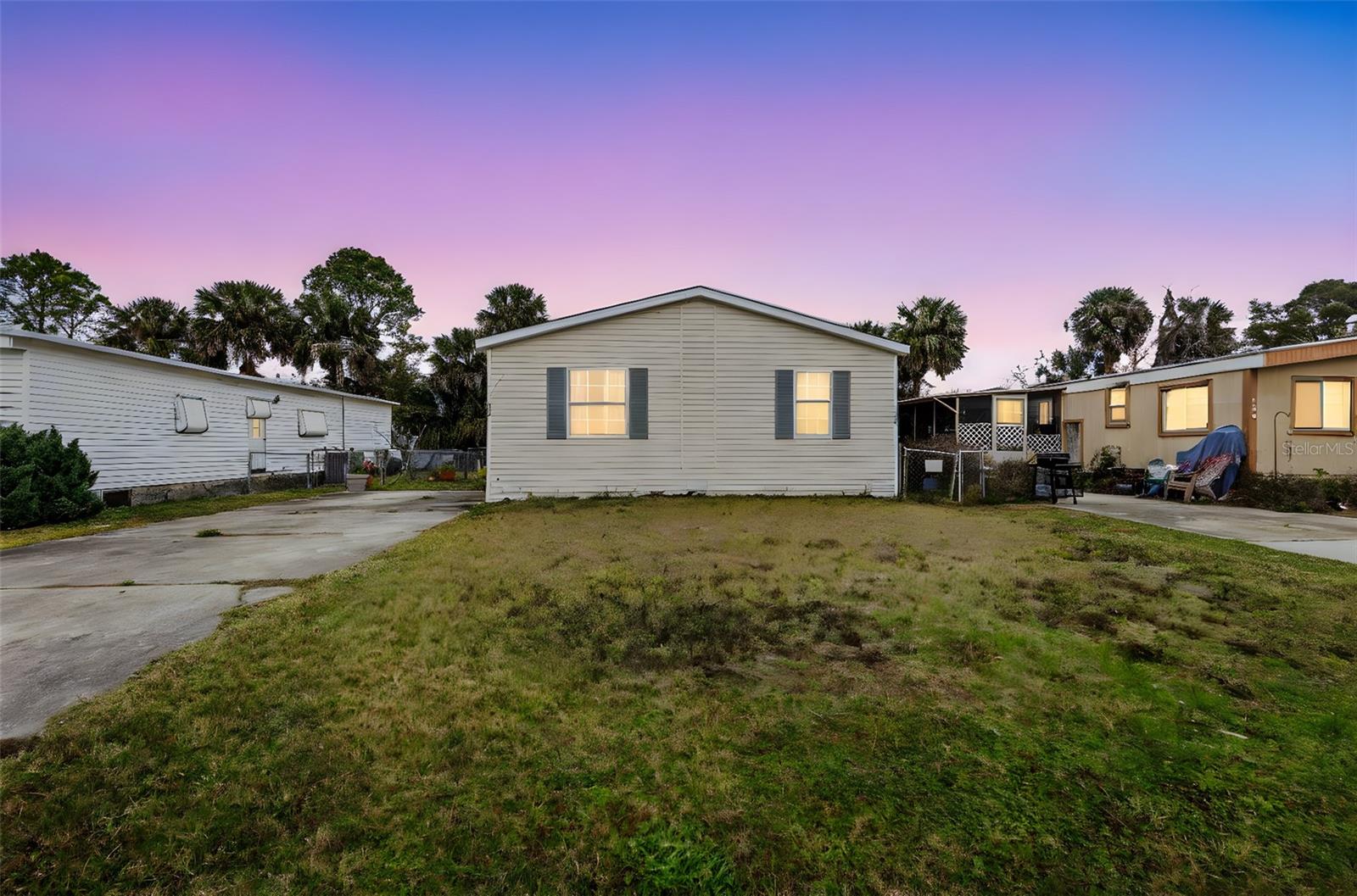 LEISURE WORLD PARK - Residential