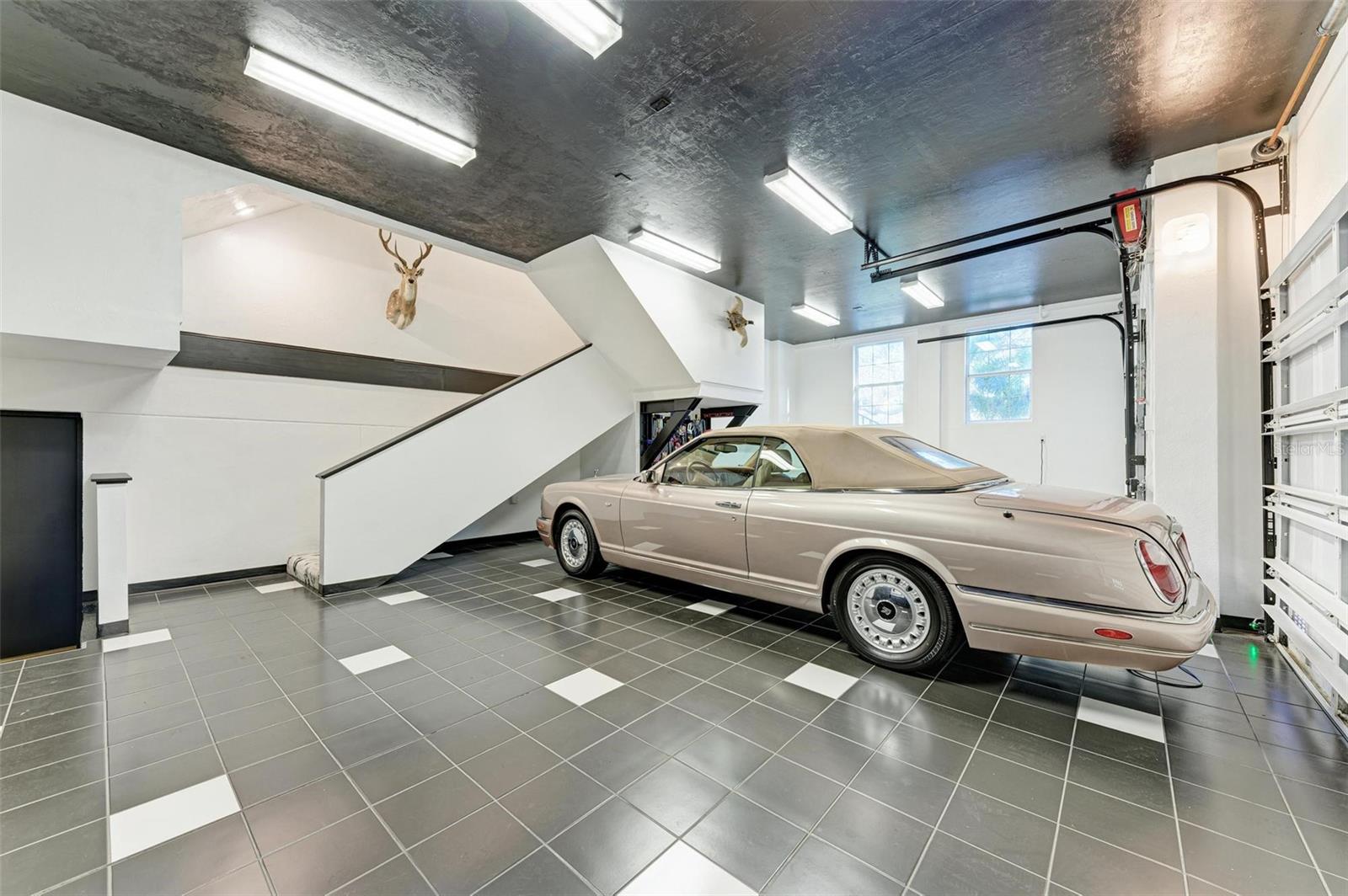 GRASSY POINT ESTATES - Residential