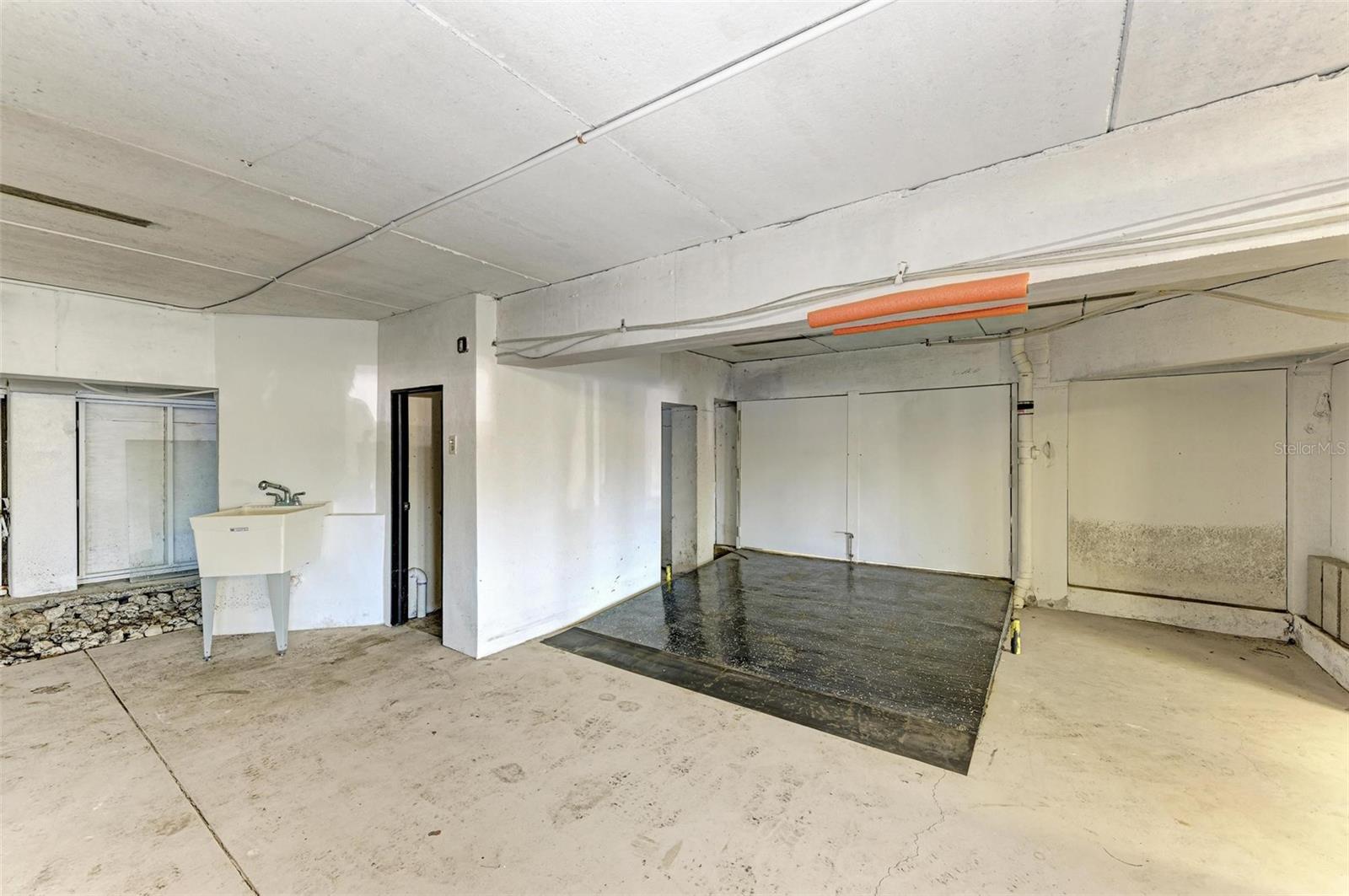 GRASSY POINT ESTATES - Residential