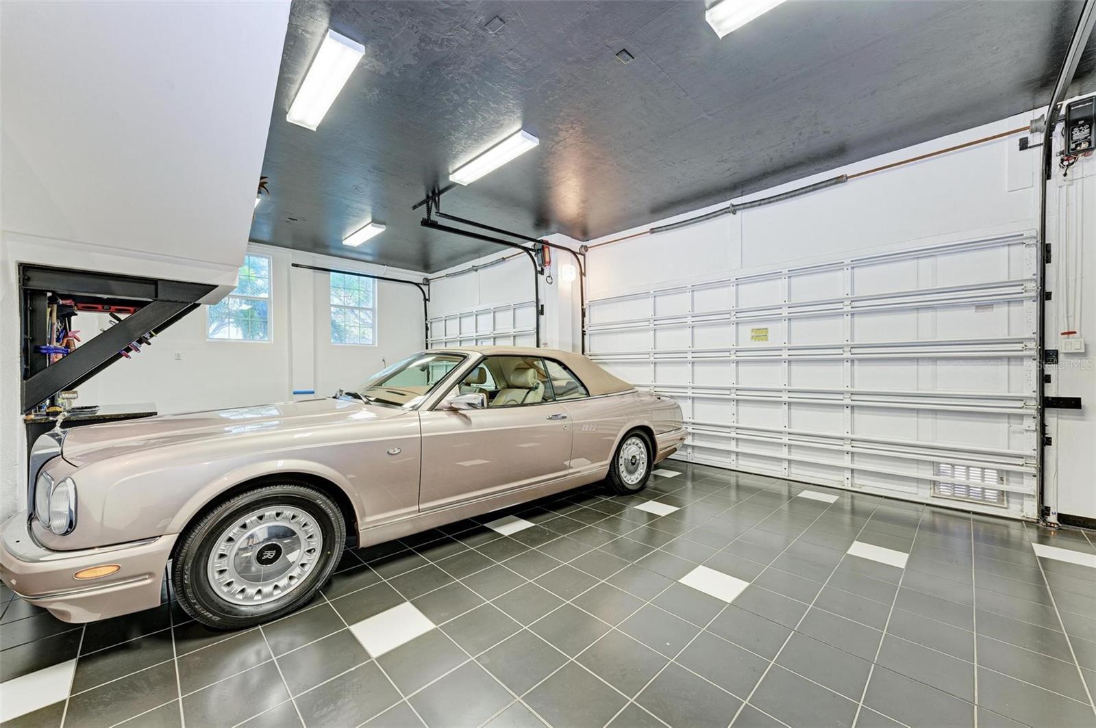 GRASSY POINT ESTATES - Residential