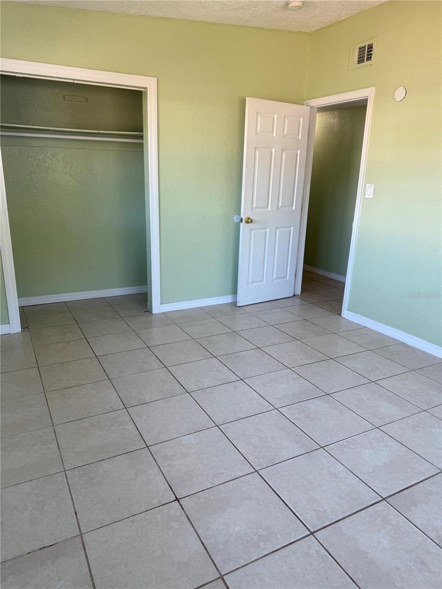 RICHLAND MANOR - Residential Lease