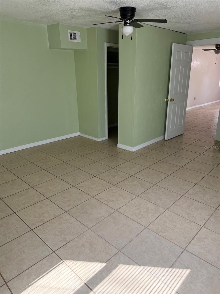 RICHLAND MANOR - Residential Lease