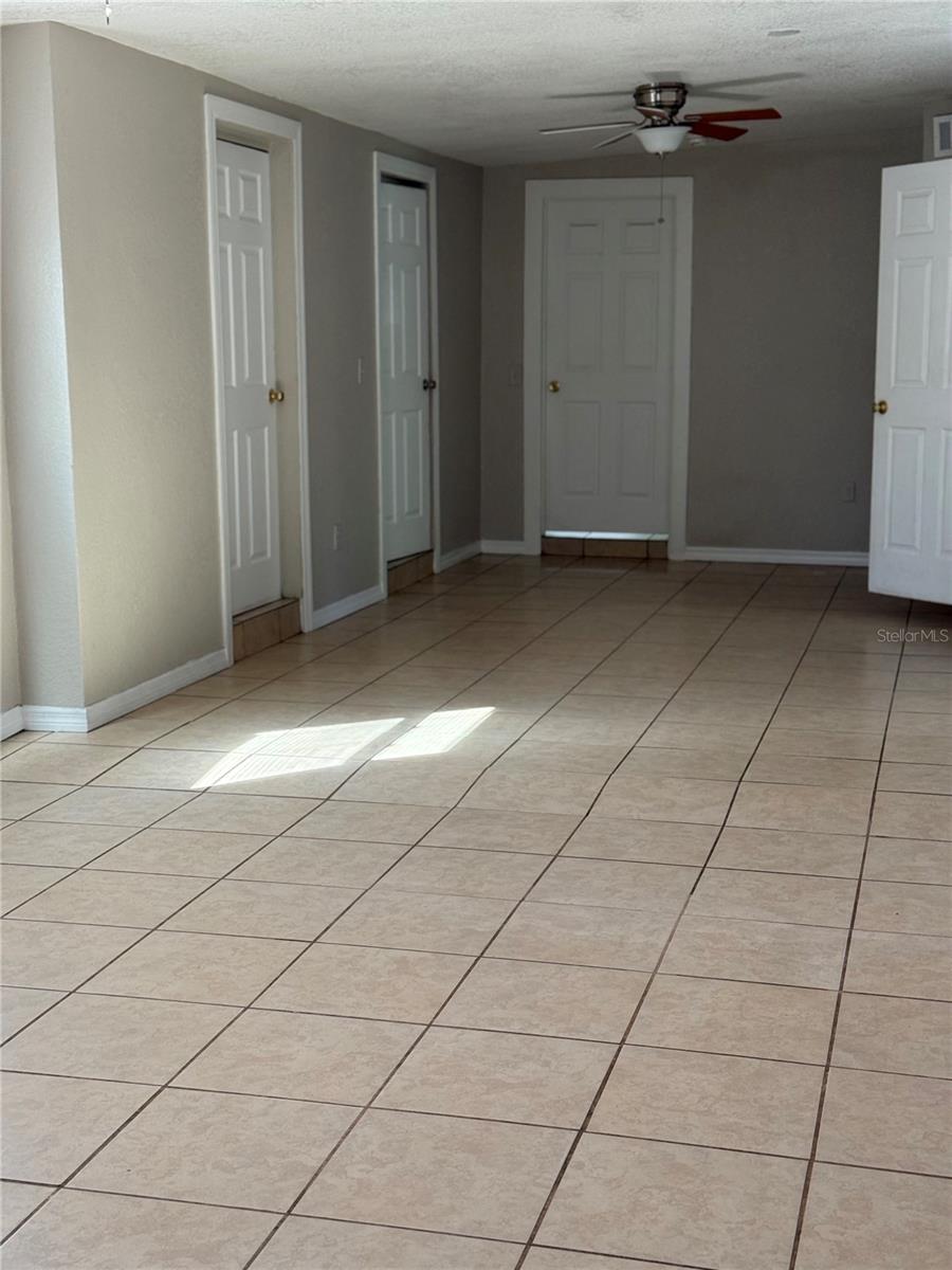 RICHLAND MANOR - Residential Lease