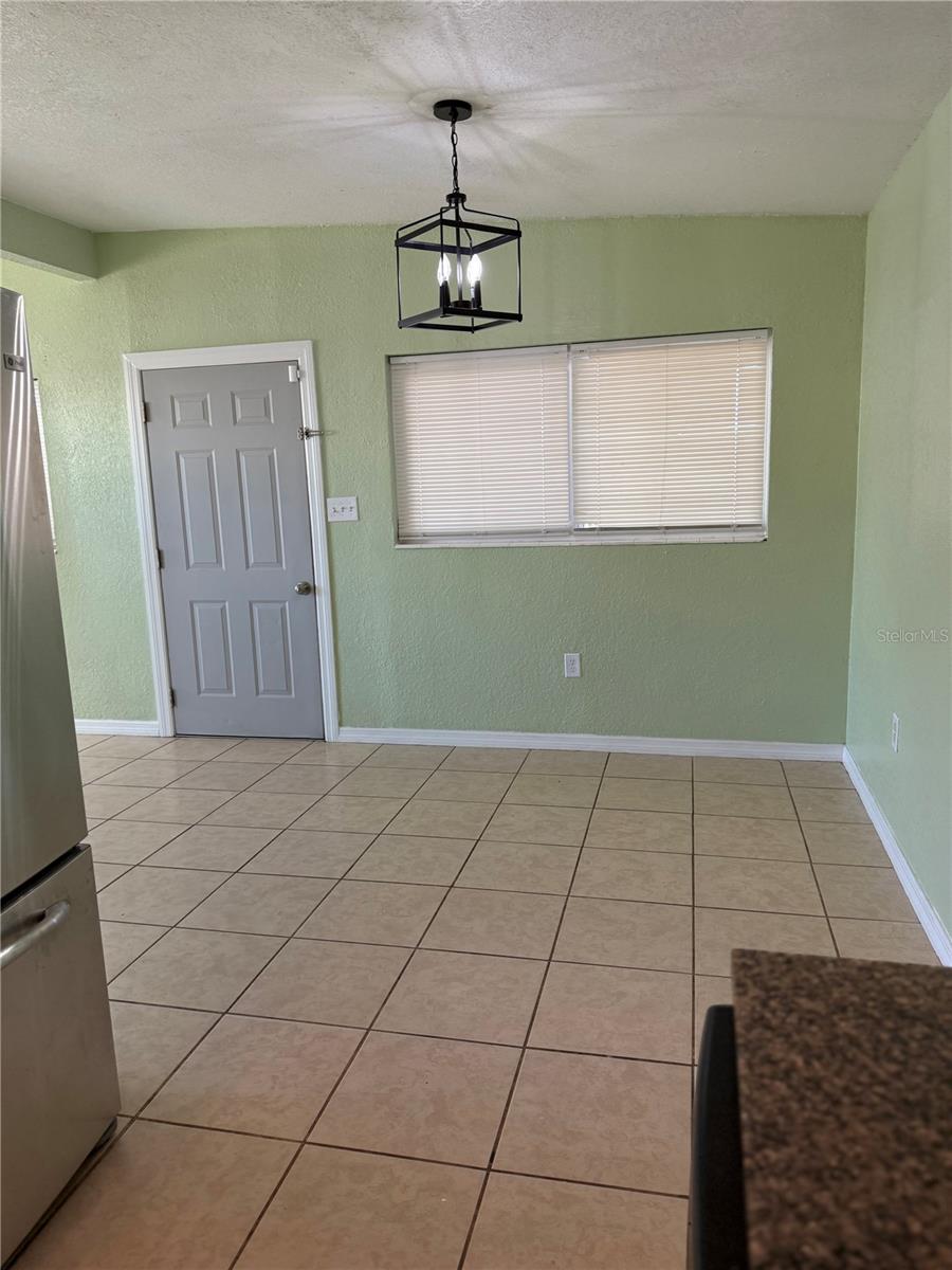 RICHLAND MANOR - Residential Lease