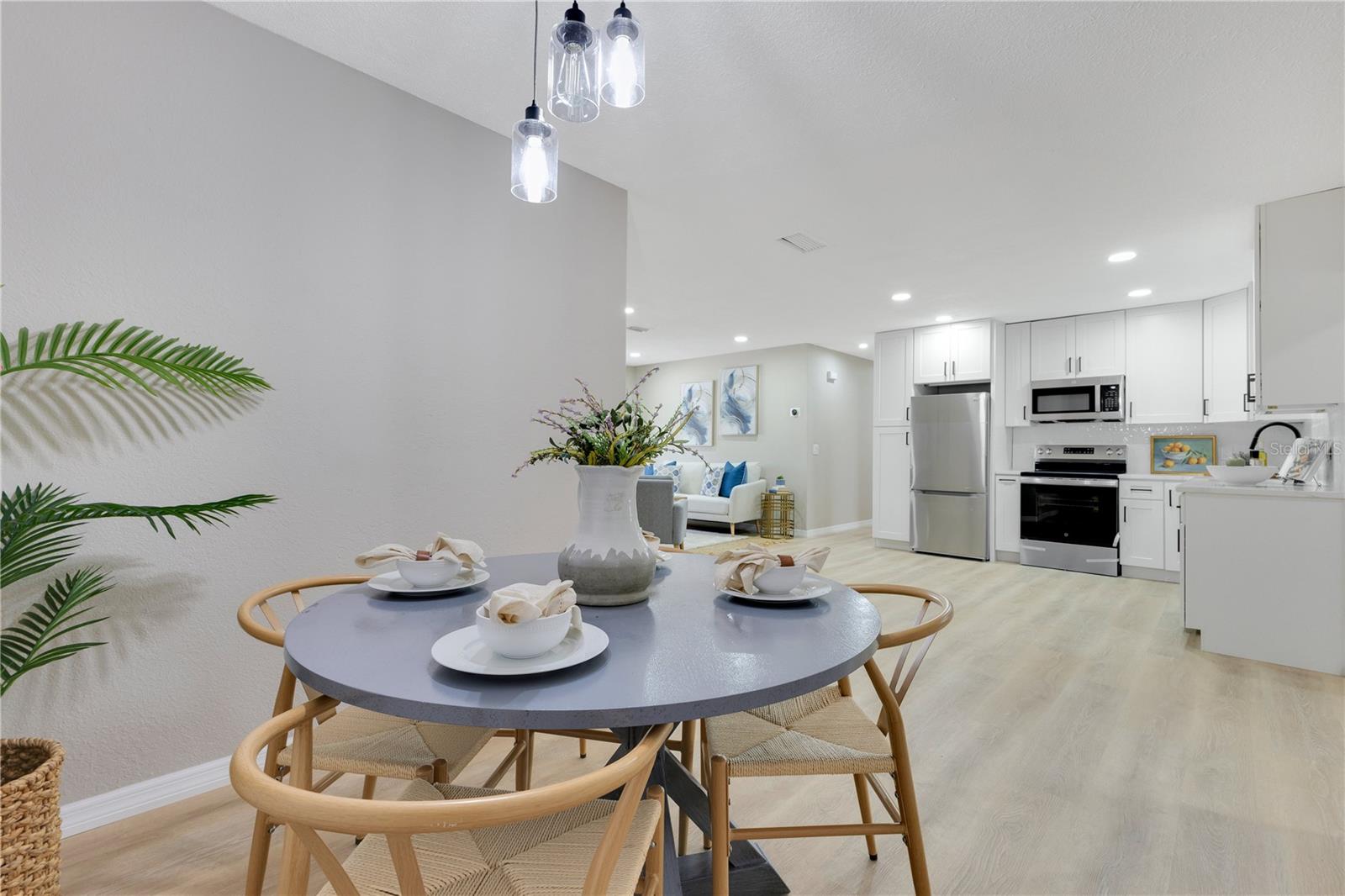 CARIBBEAN ISLES UNIT 01 - Residential