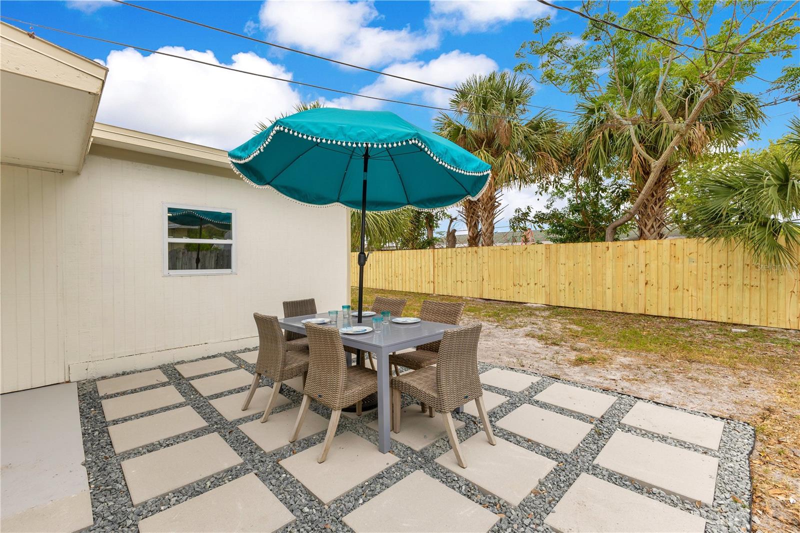 CARIBBEAN ISLES UNIT 01 - Residential