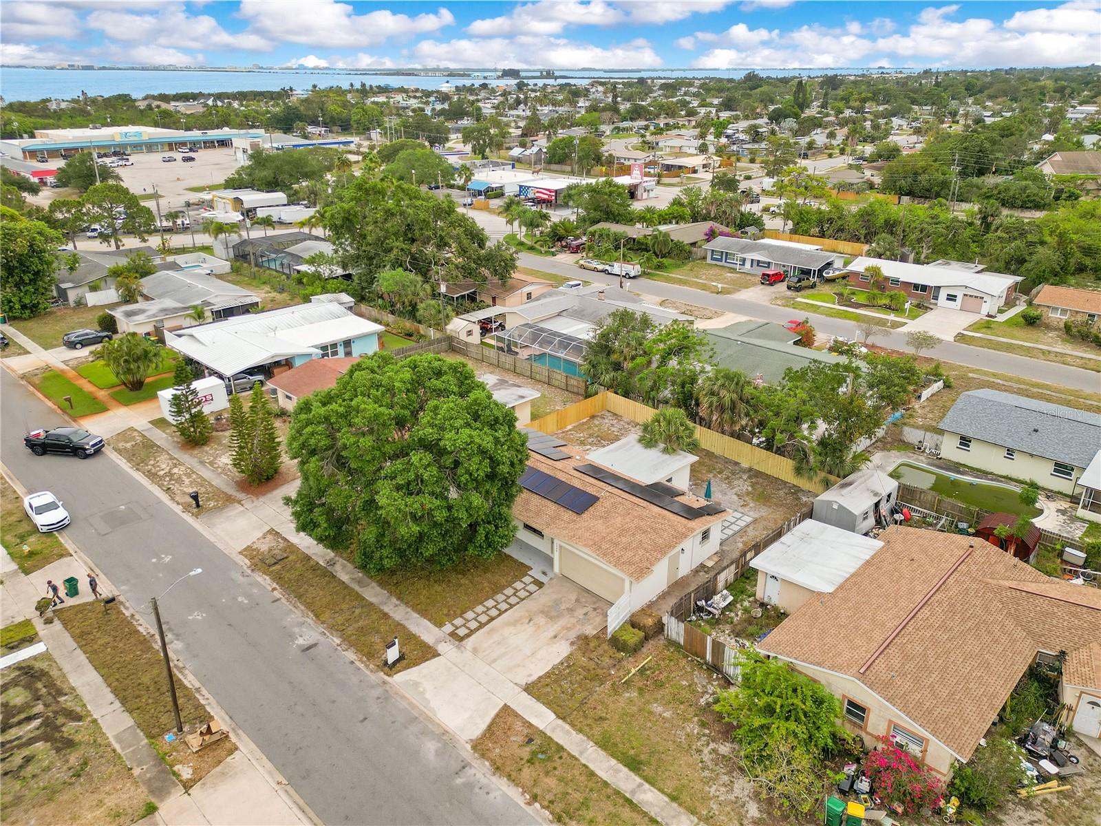 CARIBBEAN ISLES UNIT 01 - Residential