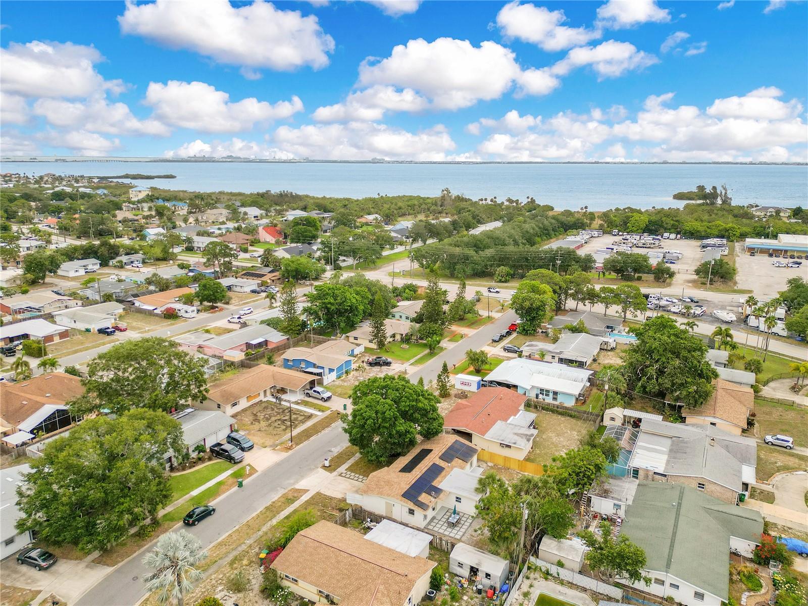 CARIBBEAN ISLES UNIT 01 - Residential