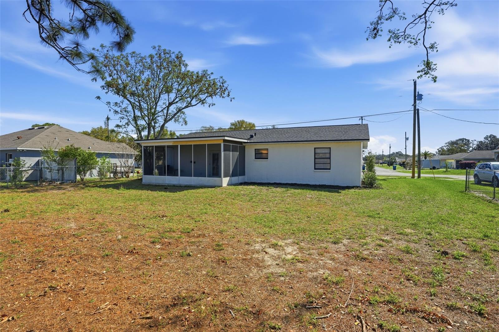 SPRING HILL - Residential