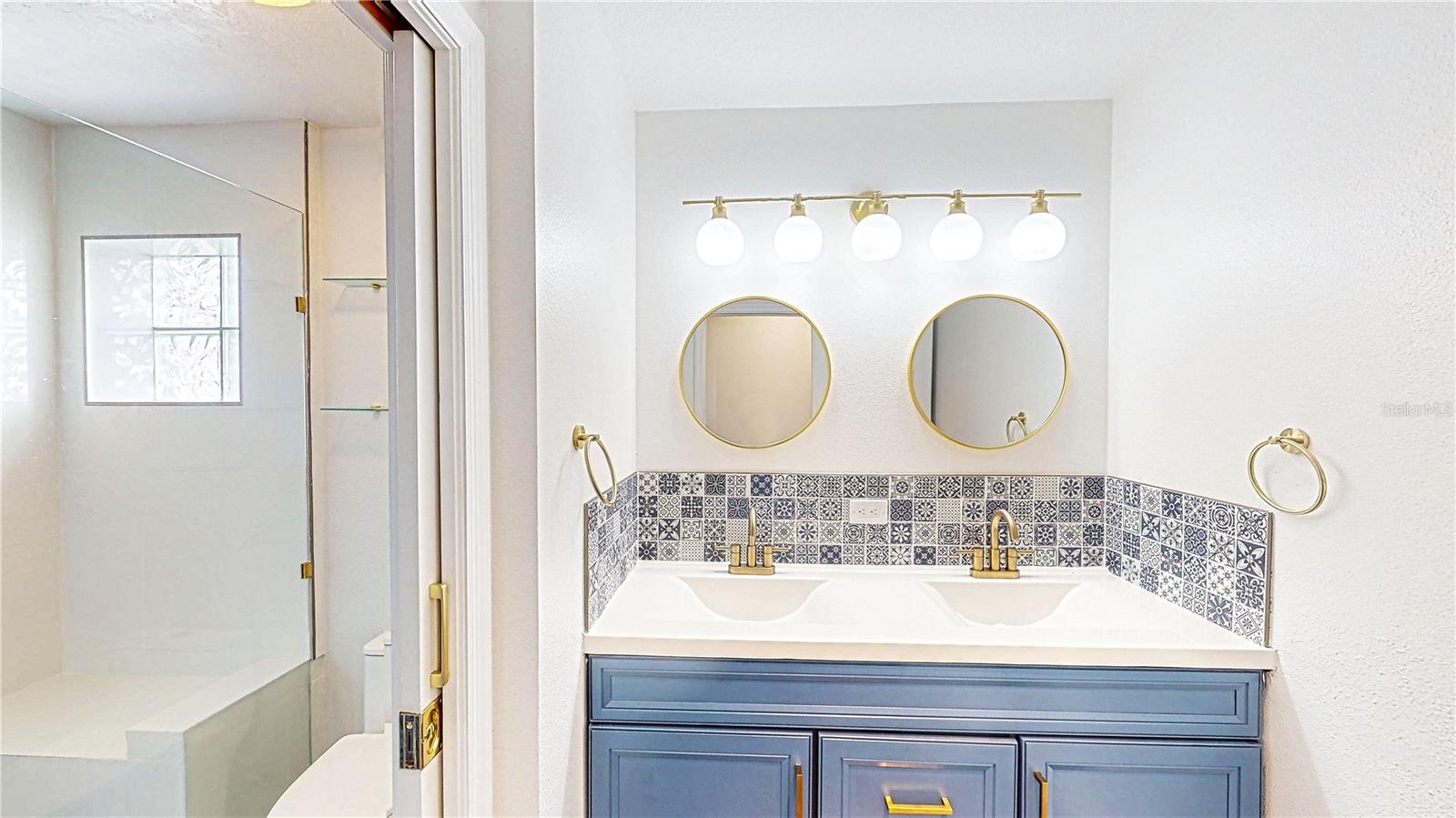 PERIDIA UNIT FOUR - Residential