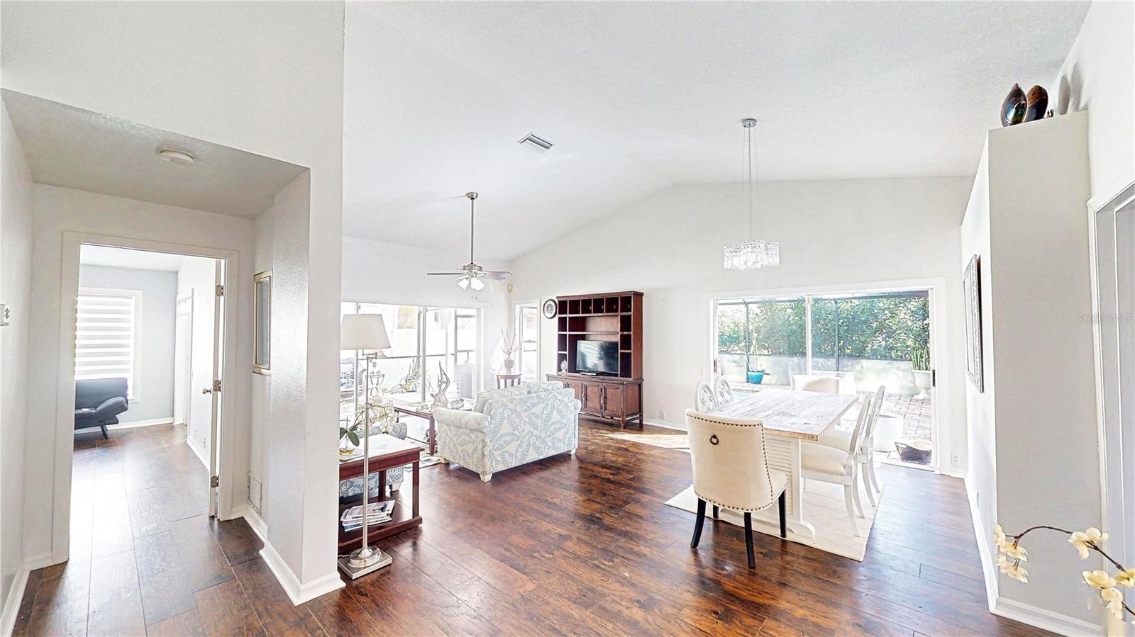 PERIDIA UNIT FOUR - Residential