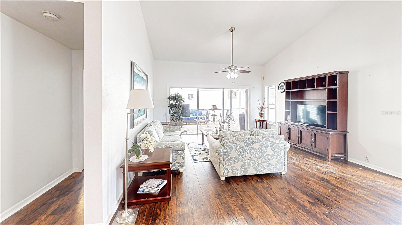 PERIDIA UNIT FOUR - Residential