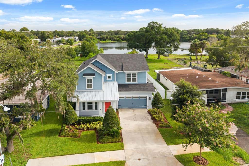 Photo of 4401 Park Lake Street, Orlando, FL 32803 (MLS # O6425452)