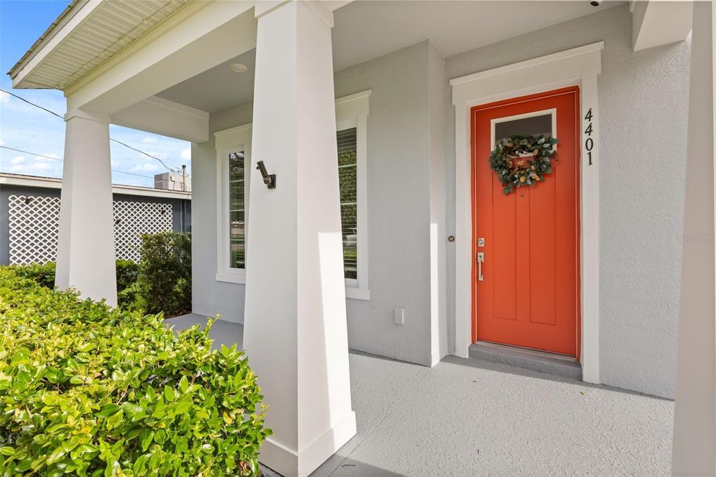 Photo of 4401 Park Lake Street, Orlando, FL 32803 (MLS # O6425452)