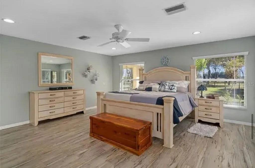MAMMOTH GROVE - Residential