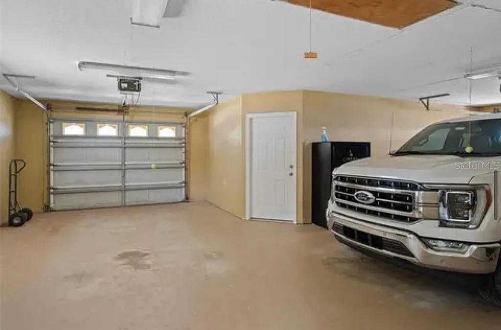 MAMMOTH GROVE - Residential