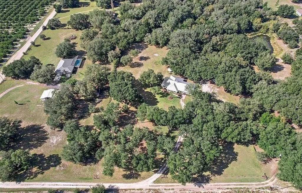 MAMMOTH GROVE - Residential