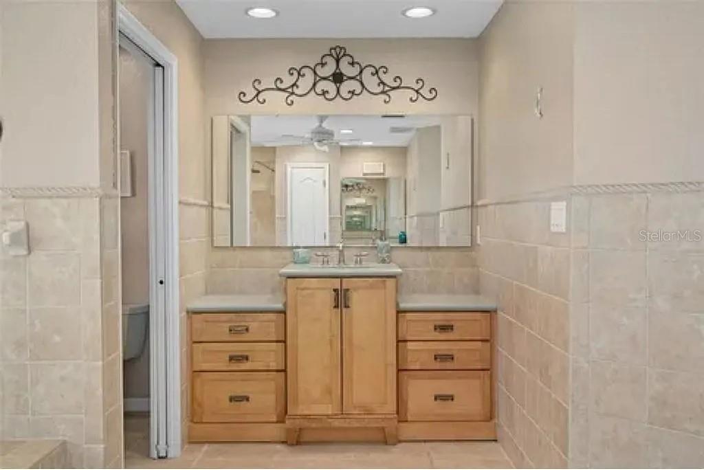 MAMMOTH GROVE - Residential