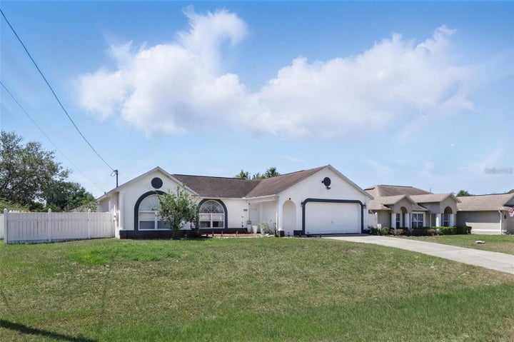 Photo 1 of 33 — 417 JEFFERS STREET, DELTONA, FL 32725
