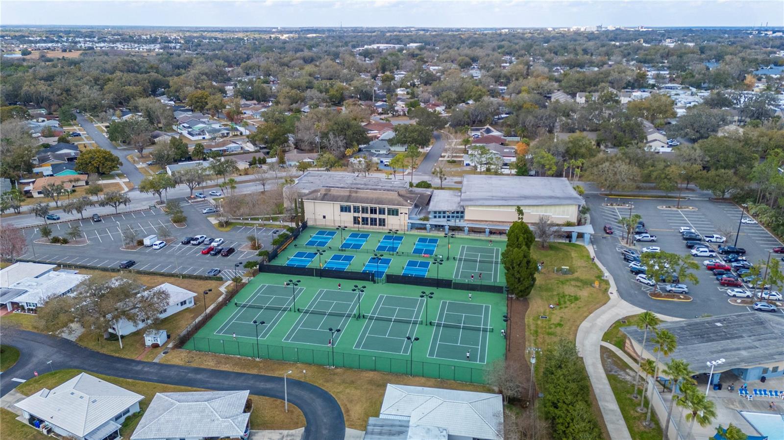 IMPERIAL SOUTHGATE - Residential