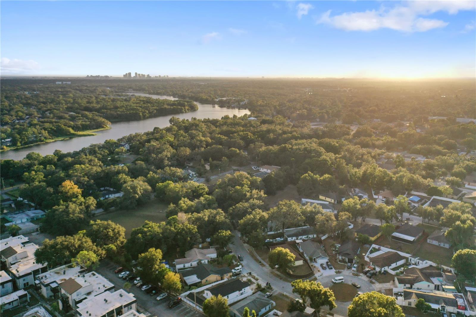 RIVER BLUFFS - Residential