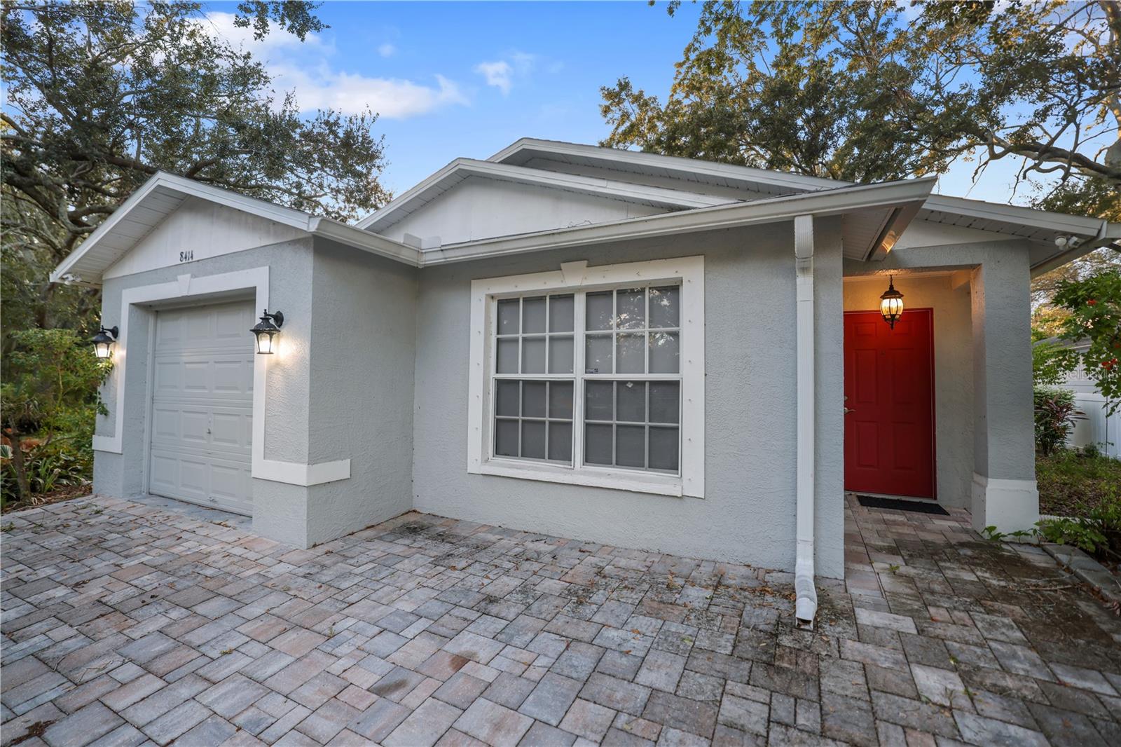 RIVER BLUFFS - Residential