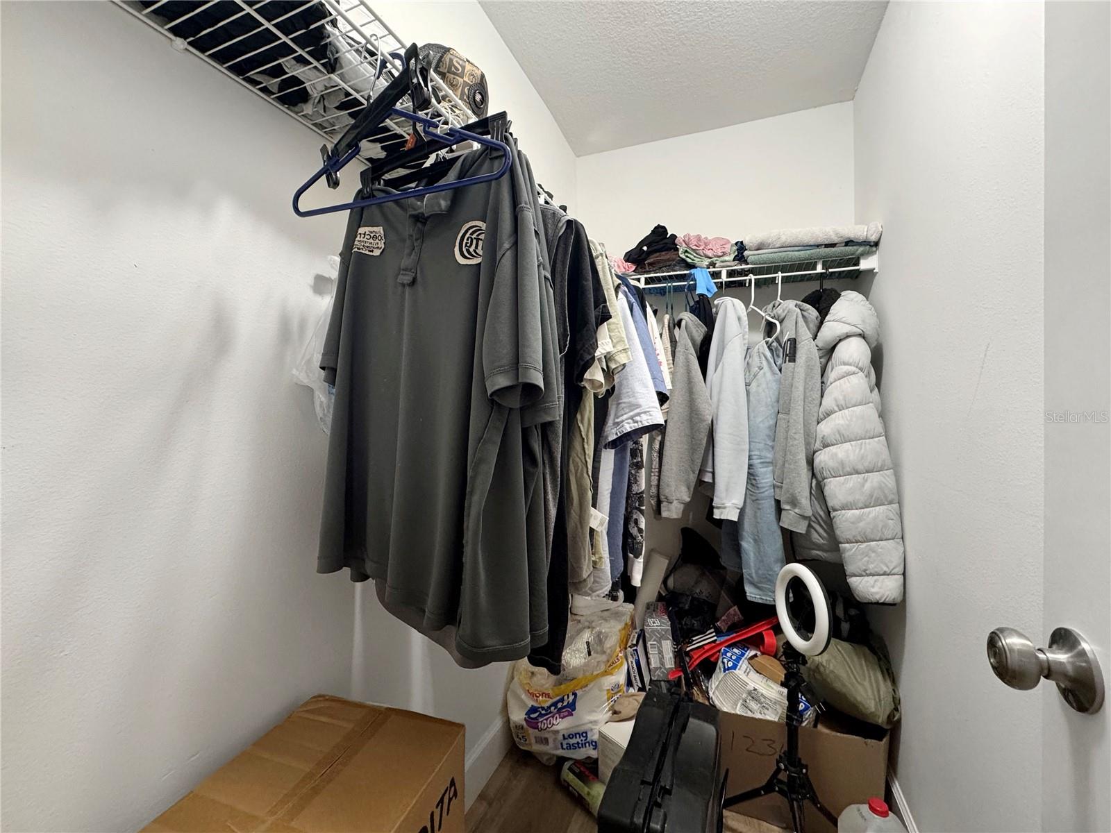 RIVER BLUFFS - Residential