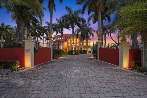 4908 TROYDALE ROAD TAMPA FL 33615