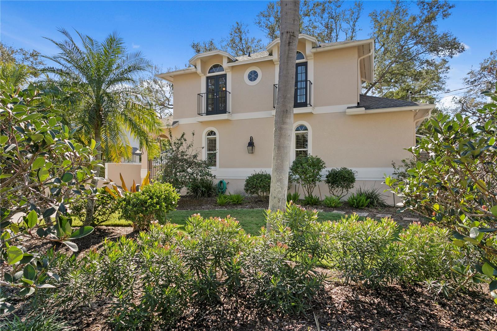 4810 W SAN MIGUEL STREET