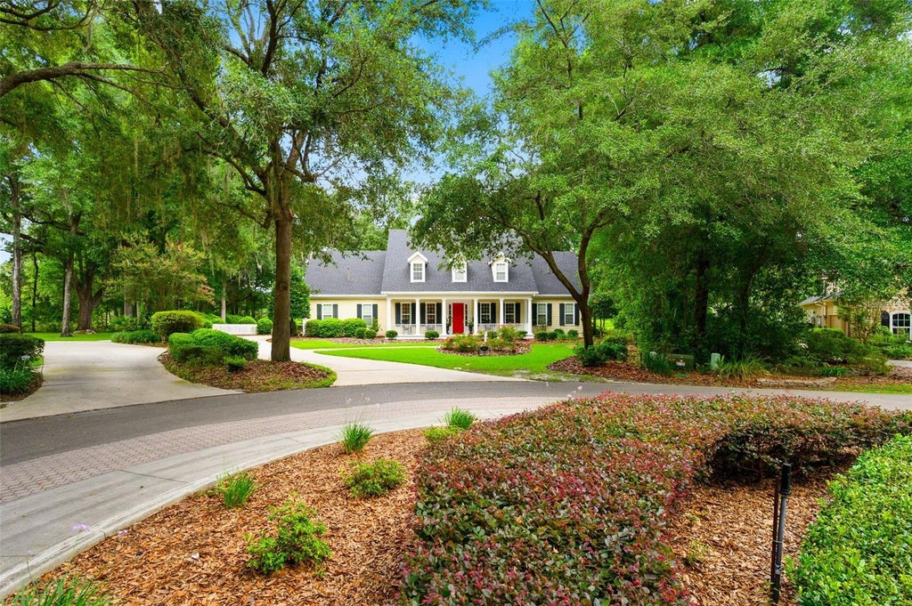 Photo of 10005 SW 48th Place, Gainesville, FL 32608 (MLS # GC541309)