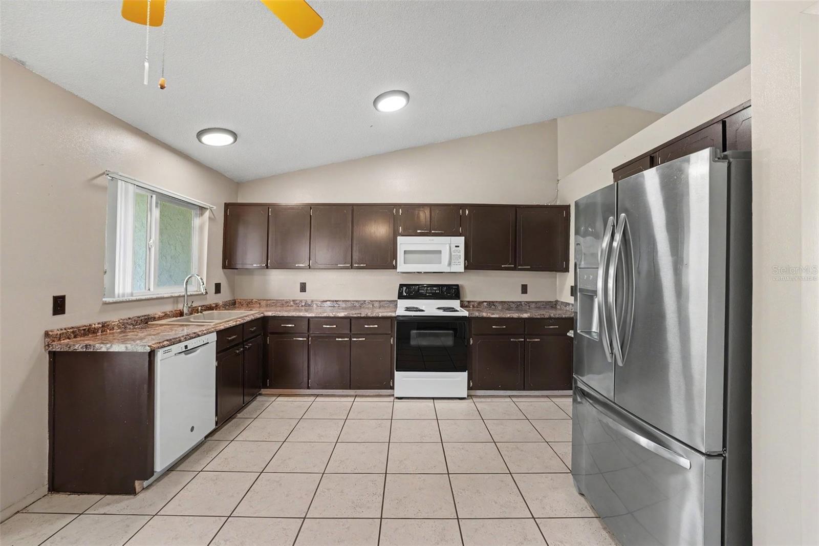 1085 JODI RIDGE COURT