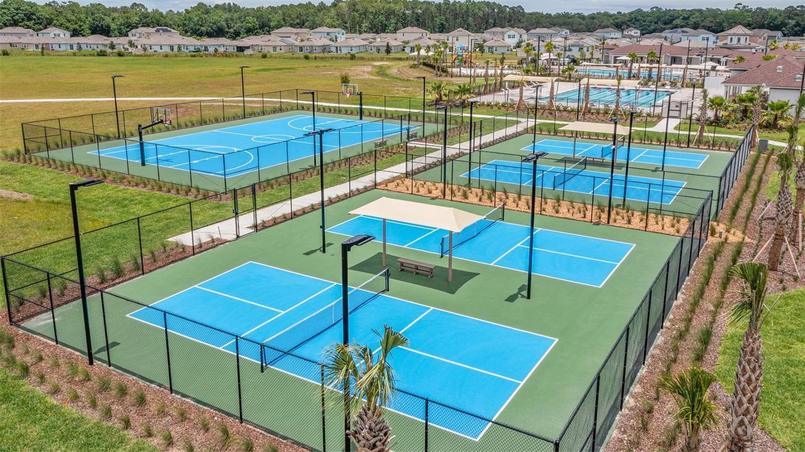 ENTRADA - Residential