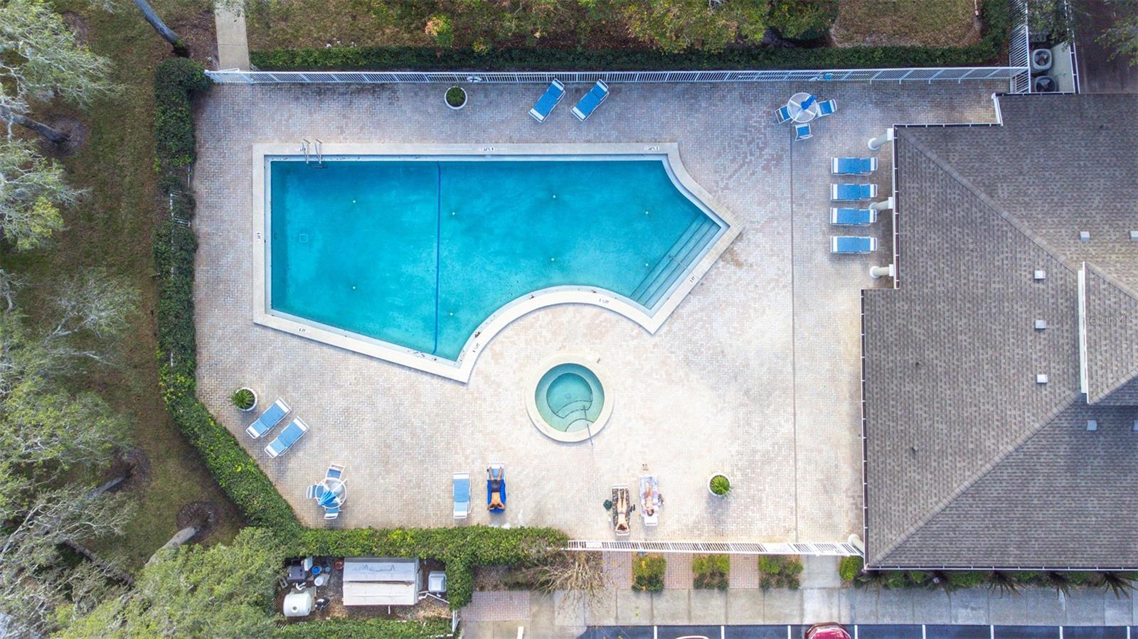 FAIRCREST III A CONDO - Residential