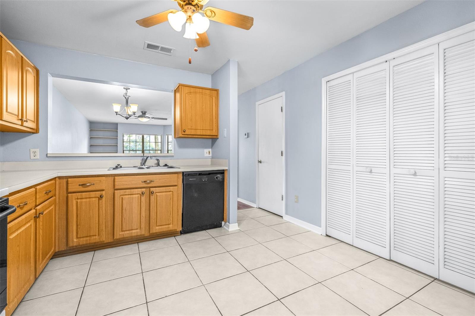 FAIRCREST III A CONDO - Residential