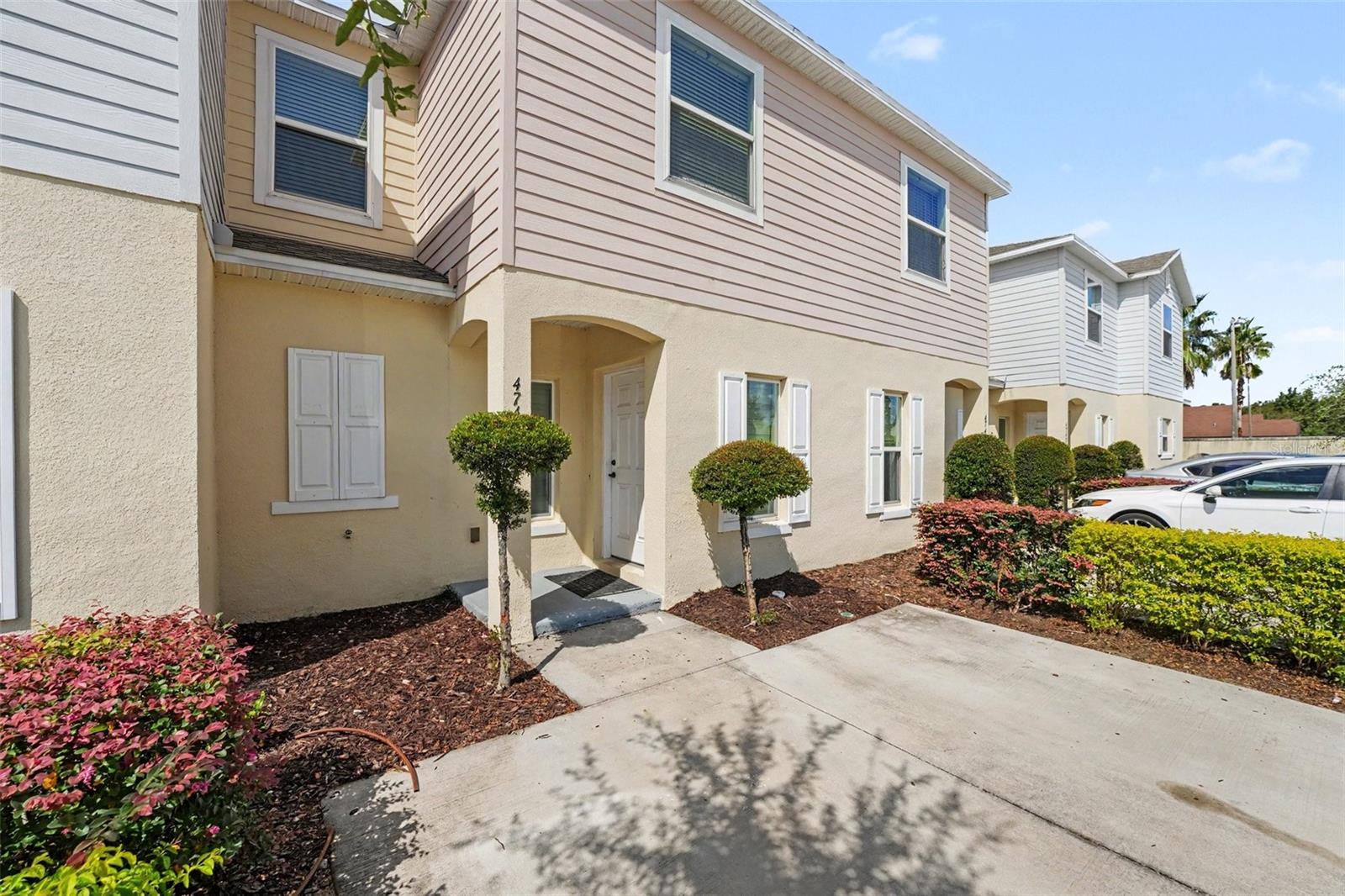 4747 CORAL CASTLE DRIVE