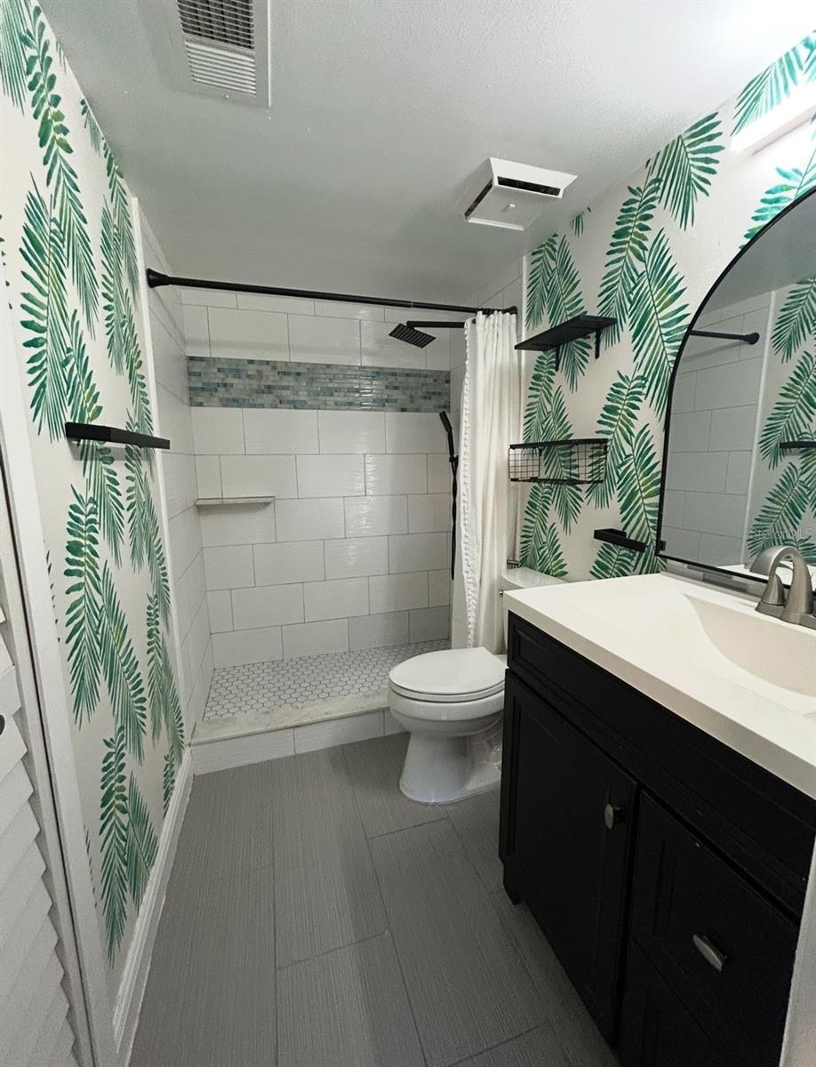 SANDALWOOD CREEK CONDO PH 12 - Residential