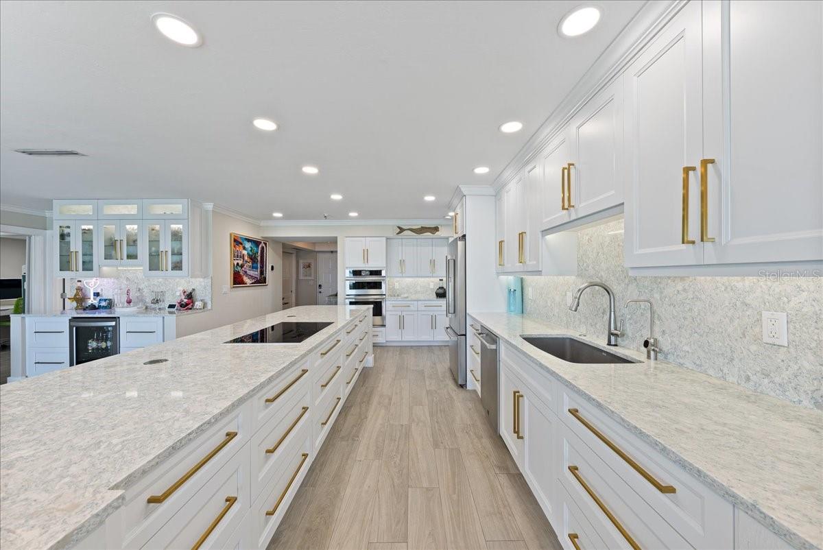1100 S COLLIER BOULEVARD S 1025
