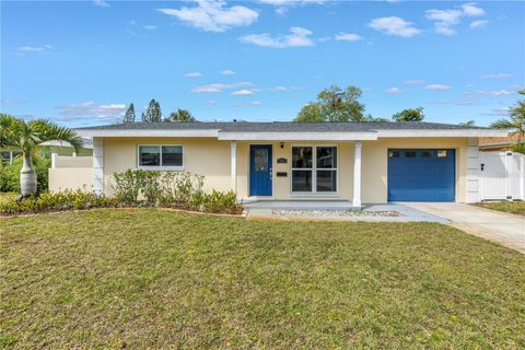 Photo of 783 41st Avenue NE, St Petersburg, FL 33703 (MLS # TB8366667)