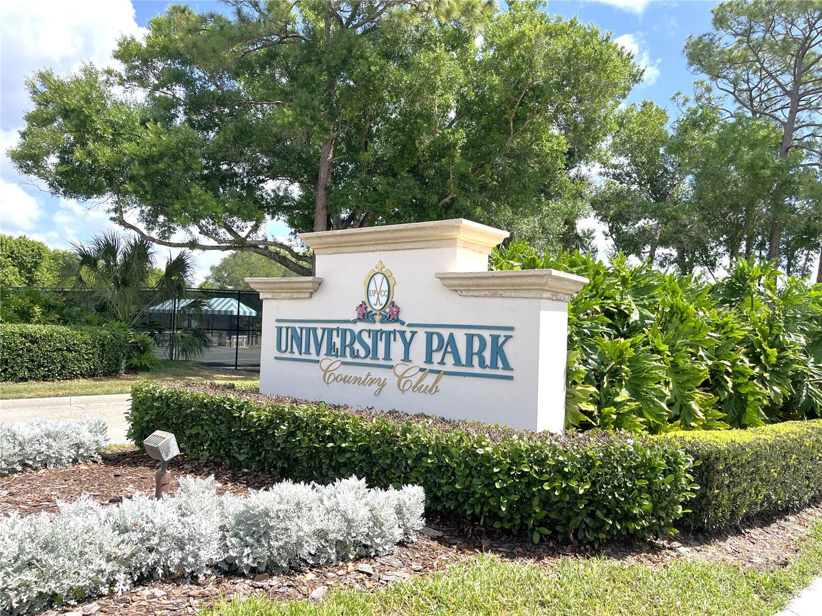 WILTON CRESCENT - Residential