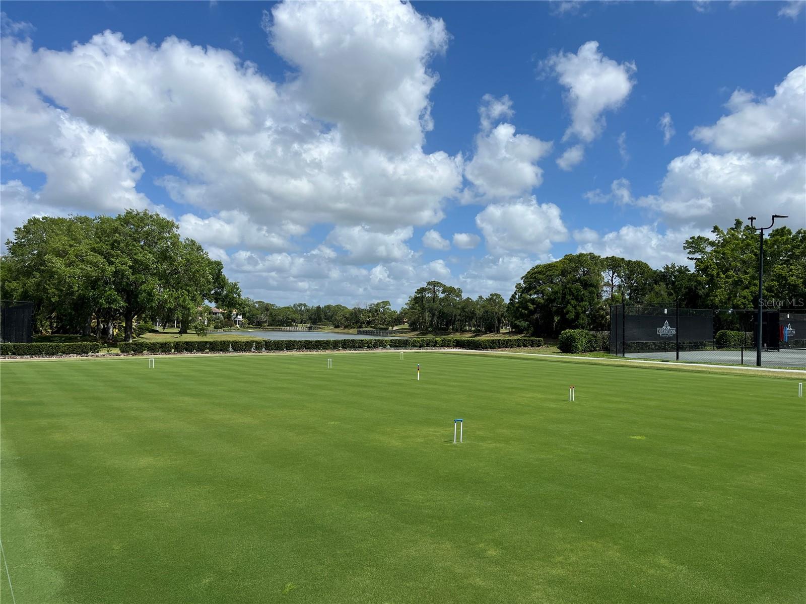 WILTON CRESCENT - Residential