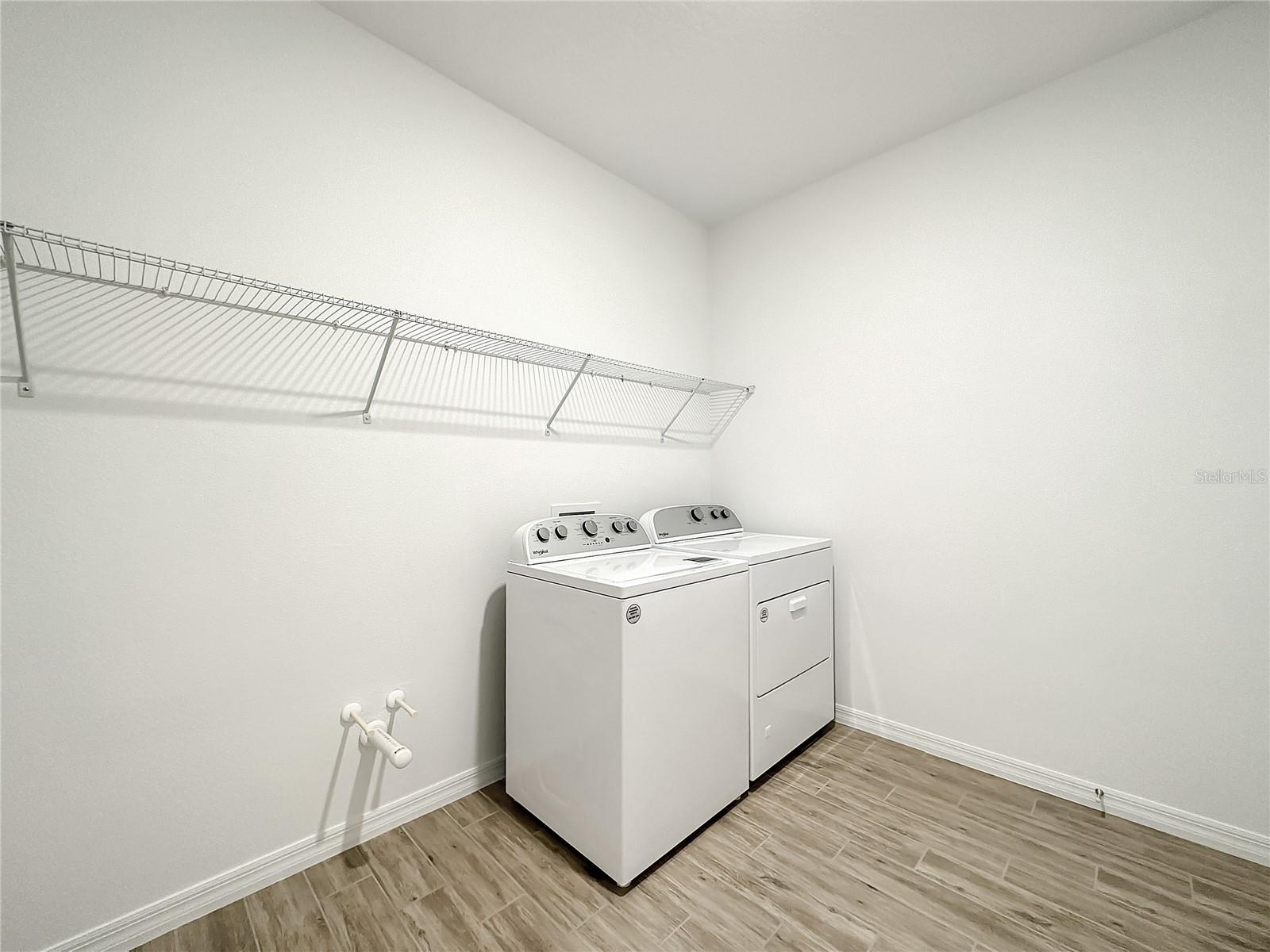 CALESA TOWNSHIP ROAN HILLS PH - Residential Lease