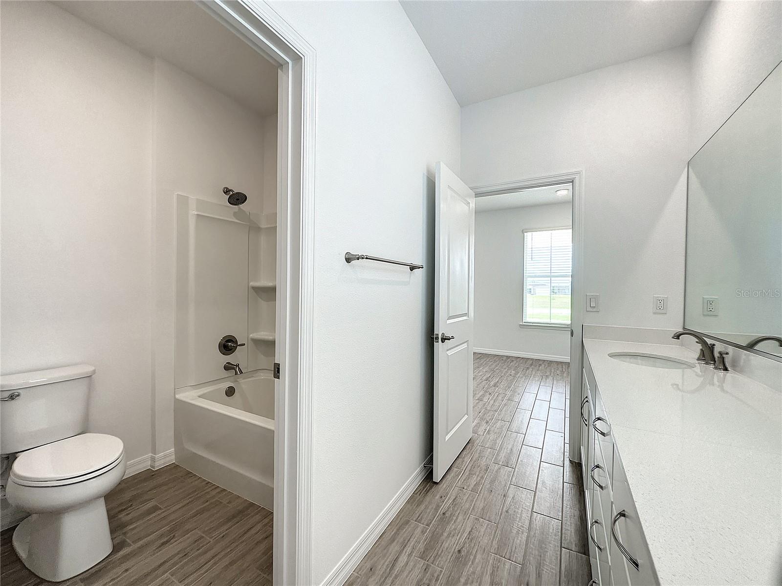 CALESA TOWNSHIP ROAN HILLS PH - Residential Lease