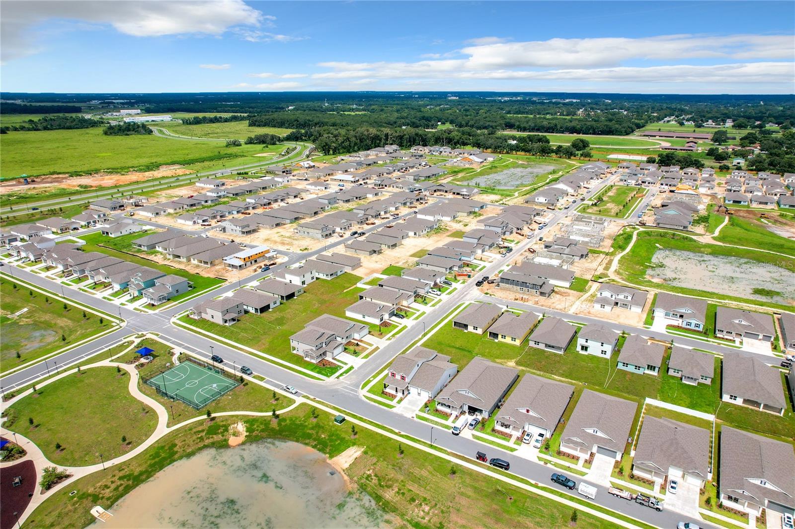 CALESA TOWNSHIP ROAN HILLS PH - Residential Lease