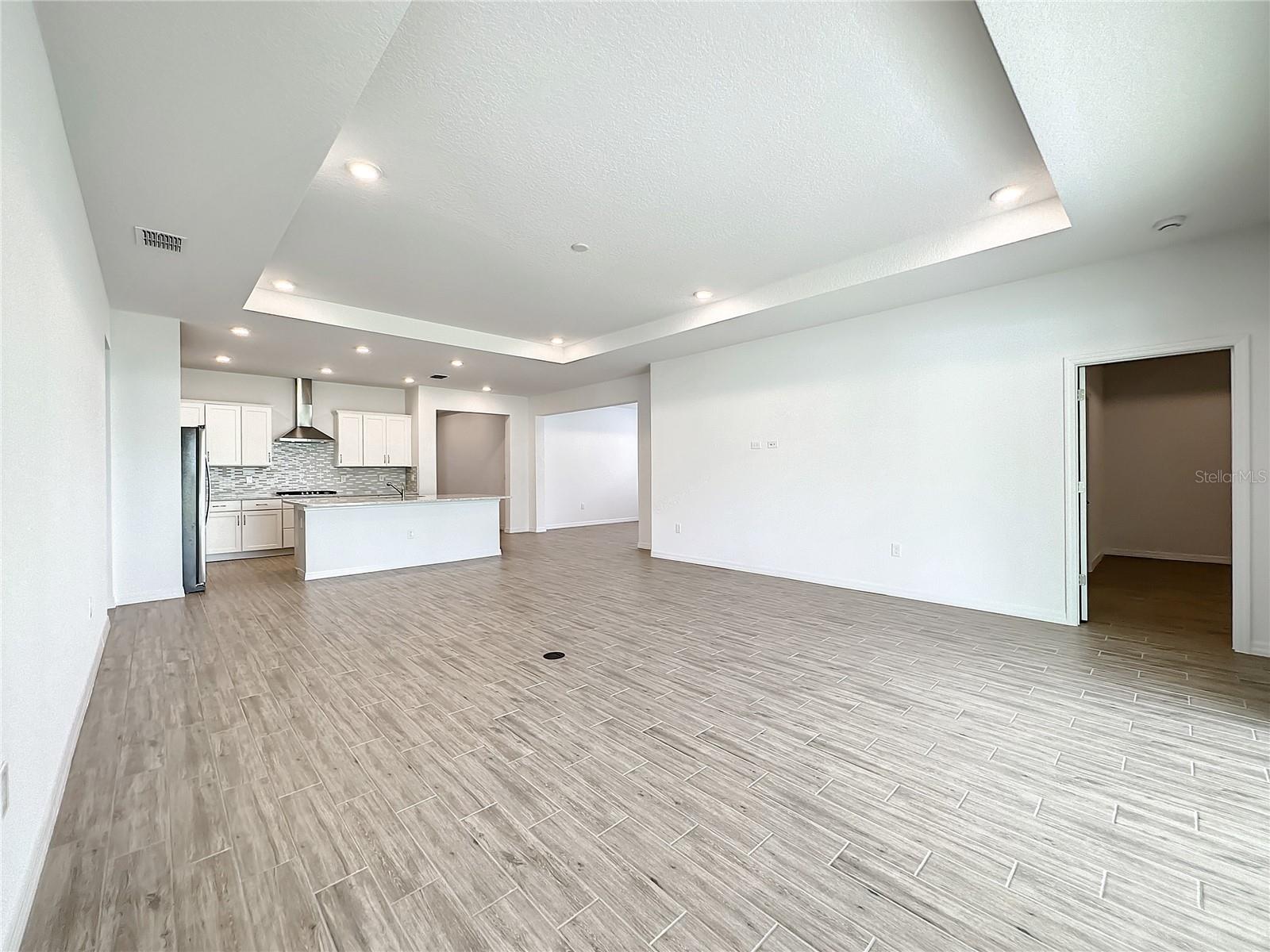 CALESA TOWNSHIP ROAN HILLS PH - Residential Lease