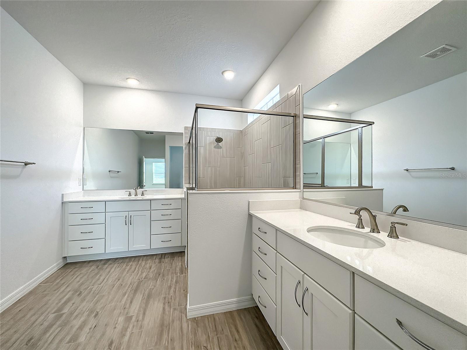 CALESA TOWNSHIP ROAN HILLS PH - Residential Lease